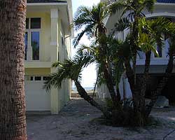 pinellas homes waterfront side by side