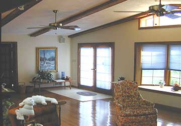 largo-home-pinellas county florida for sale living room area